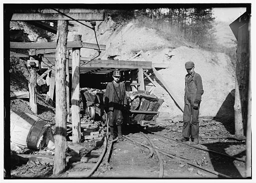 domena publiczna, https://commons.wikimedia.org/wiki/File:Coal-creek-mine-tn2.jpg